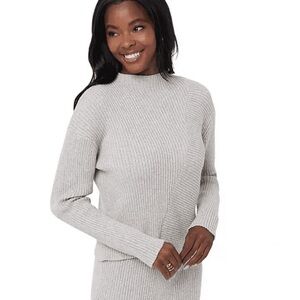 Edited by Remi Bader Ribbed Oatmeal Sweater Small NWT